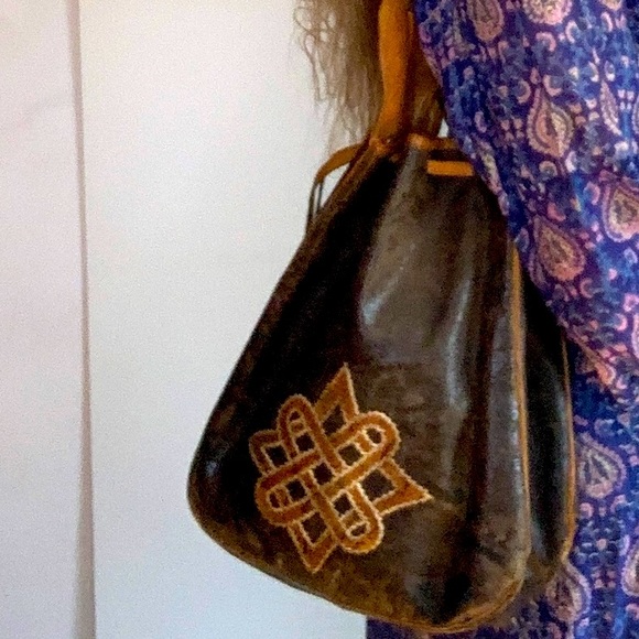 Vintage Boho Bag🤎Exceptionally Cool🤎 100% Leather, Circa 1960’s - Picture 1 of 11
